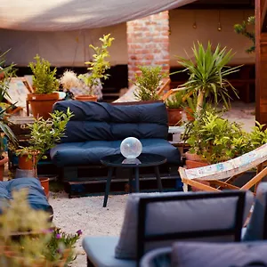  Albergue Backpackers